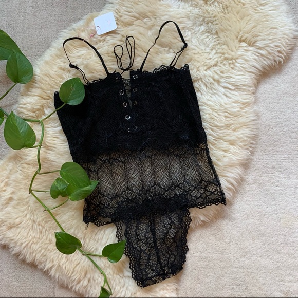 NWT Floral Lace Up Sexy Bodysuit Lingerie Stretch Eyelash - Picture 4 of 11